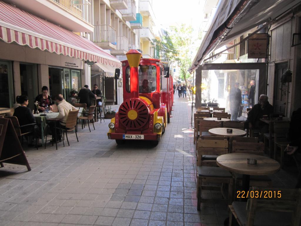 Appartamento Downtown Living By 'Flats Nicosia' Esterno foto