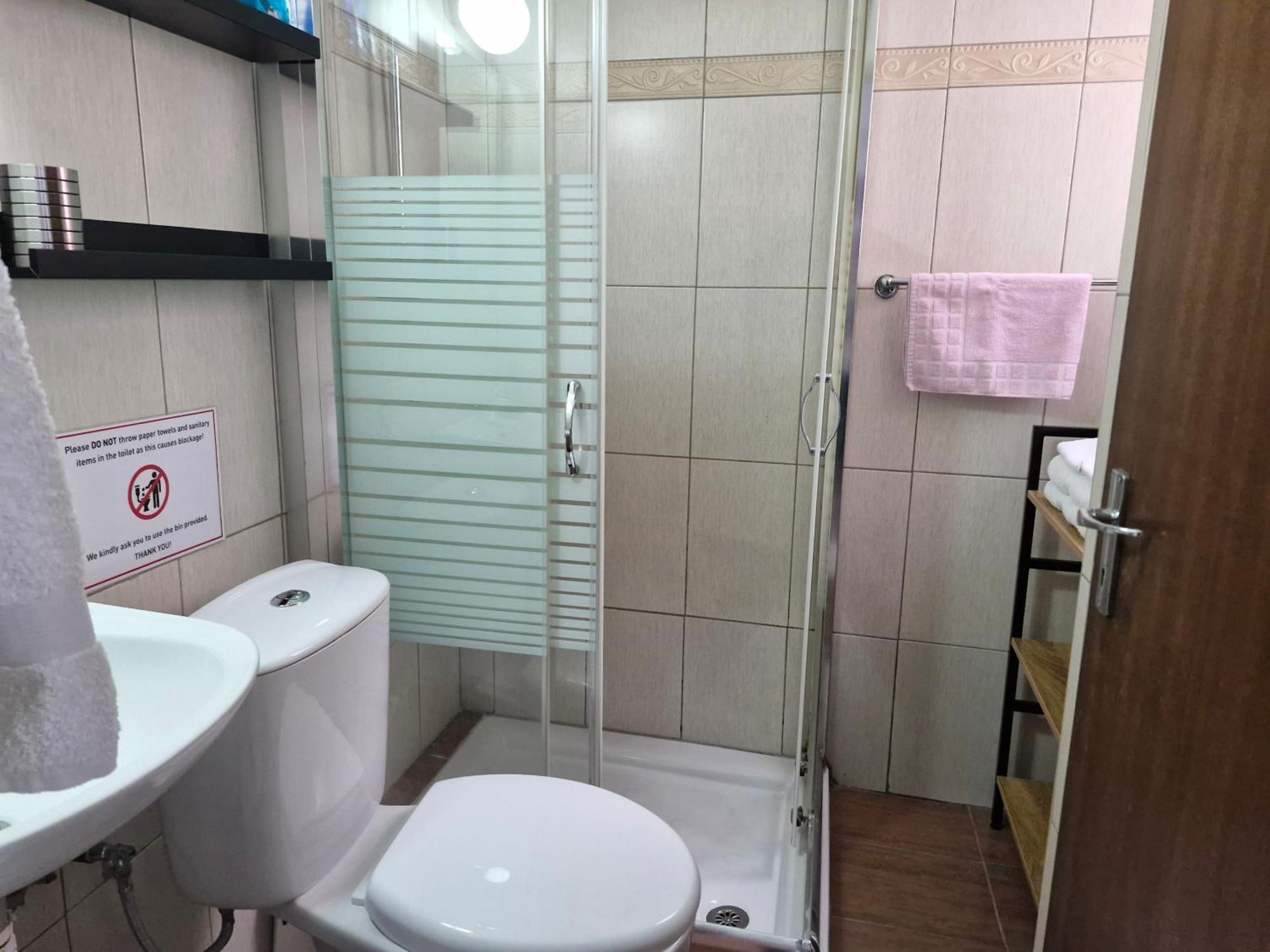 Appartamento Downtown Living By 'Flats Nicosia' Esterno foto