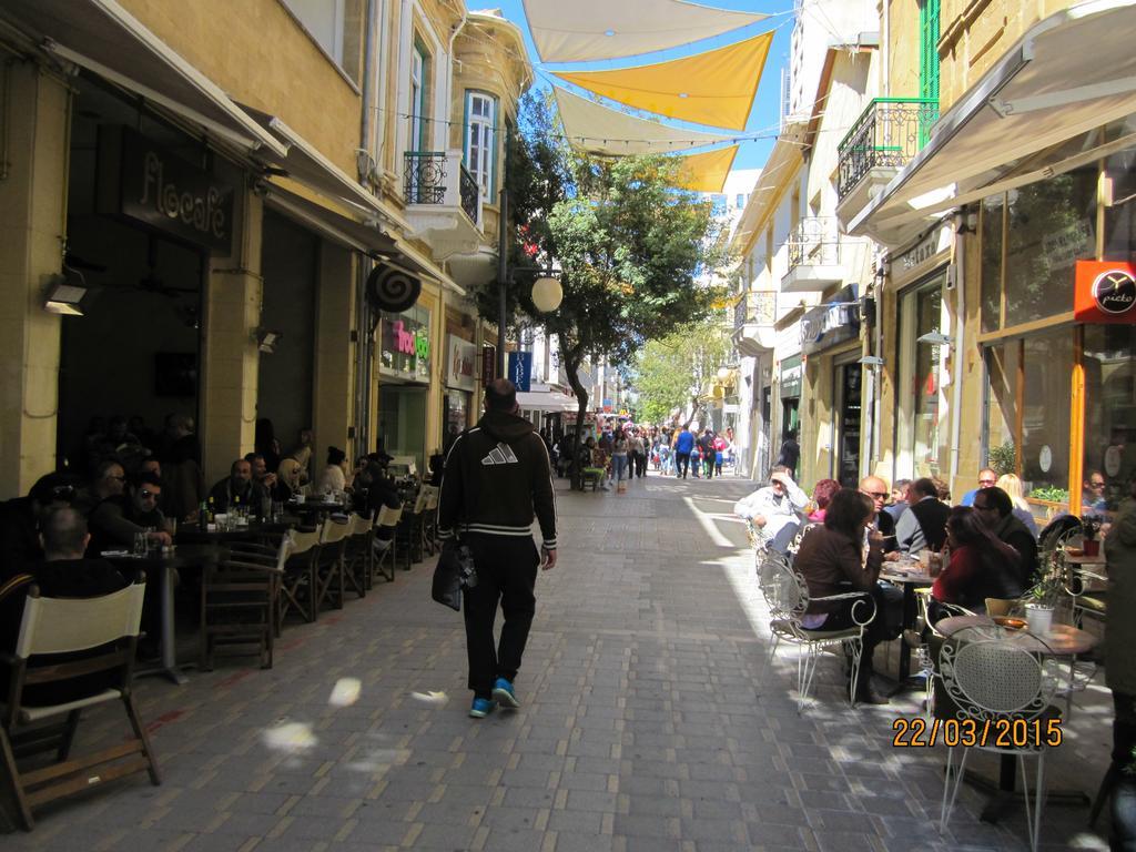 Appartamento Downtown Living By 'Flats Nicosia' Camera foto